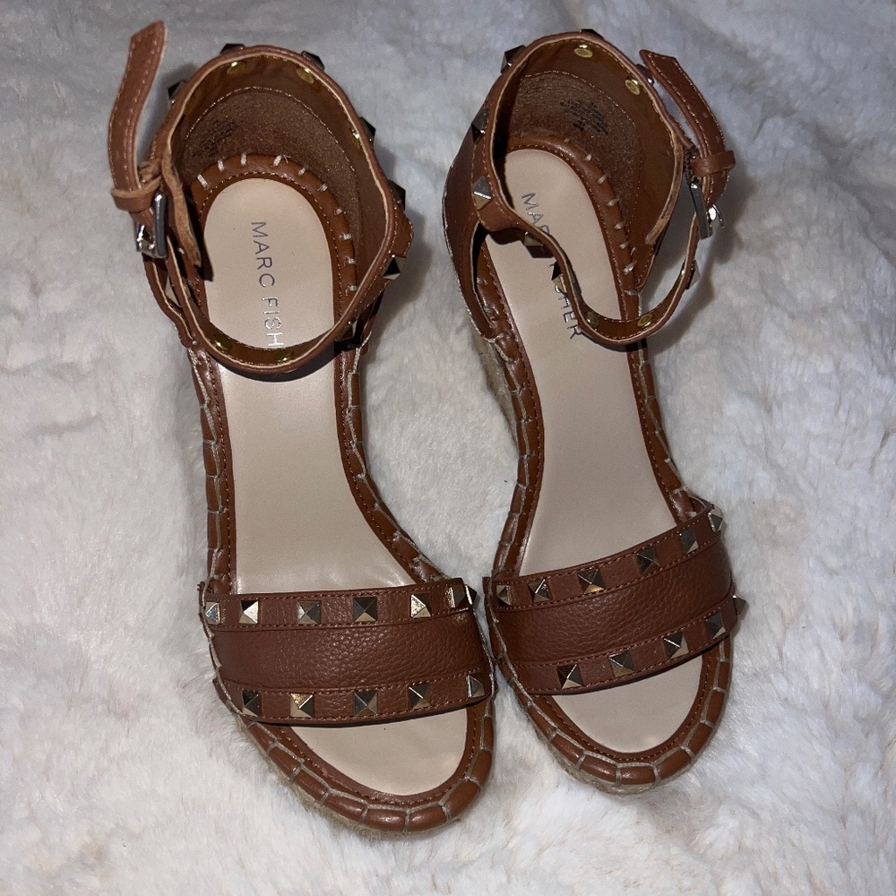 Marc Fisher espadrille wedge heel size 6